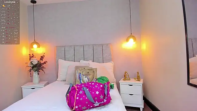 tutu milf online show from 03/16/25, 01:27