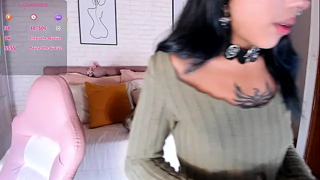 Kitty Pam online show from 11/06/25, 07:48