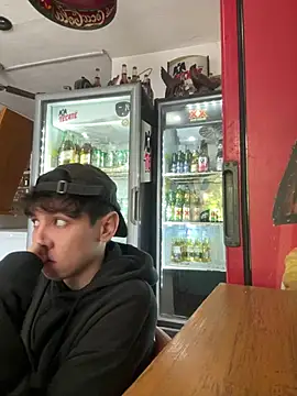 Snapshot of Omaaaaaaa00001 chatting on 01/07/25, 09:03 Omaaaaaaa00001 online show from 01/07/25, 09:03