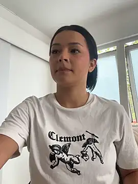 Snapshot of Lola_sweeet18 chatting on 02/10/26, 11:58 Lola sweeet18 online show from 02/10/26, 11:58