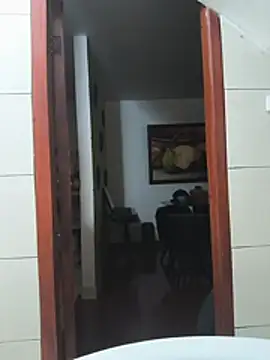 Snapshot of Dyr08 chatting on 11/26/25, 08:32 Dyr08 online show from 11/26/25, 08:32