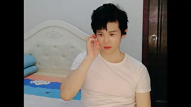 Snapshot of Melvinchina-88 chatting on 07/15/26, 03:12 Melvinchina-88 online show from 07/15/26, 03:12