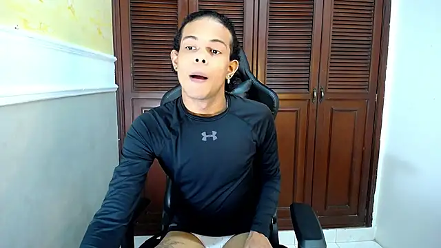 rose Skinny  online show from 10/07/25, 12:41