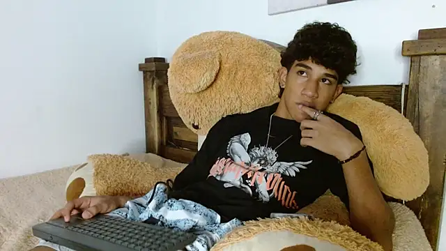 Snapshot of hares_mds chatting on 01/10/25, 12:58 hares mds online show from 01/10/25, 12:58