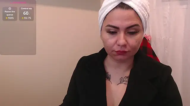 Snapshot of Genesisgems11_ chatting on 01/18/25, 03:42 Genesisgems11 online show from 01/18/25, 03:42