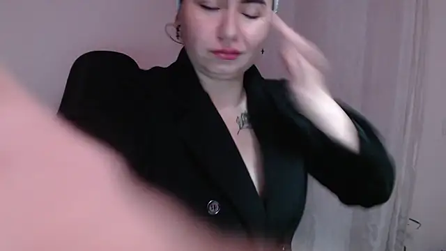 Snapshot of Genesisgems11_ chatting on 02/23/25, 05:45 Genesisgems11 online show from 02/23/25, 05:45