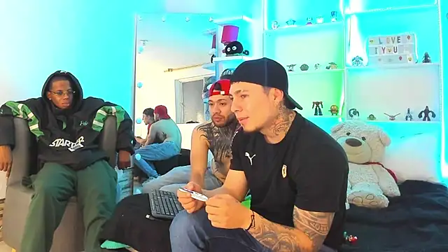  tatho perovich  online show from 12/19/24, 04:34