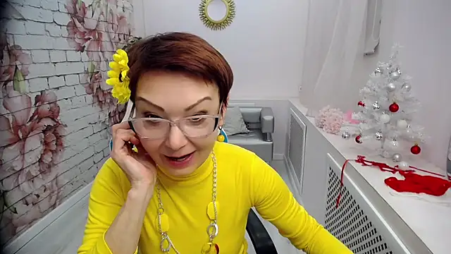 Snapshot of Cutie_Asya chatting on 01/07/25, 10:43 Cutie Asya online show from 01/07/25, 10:43