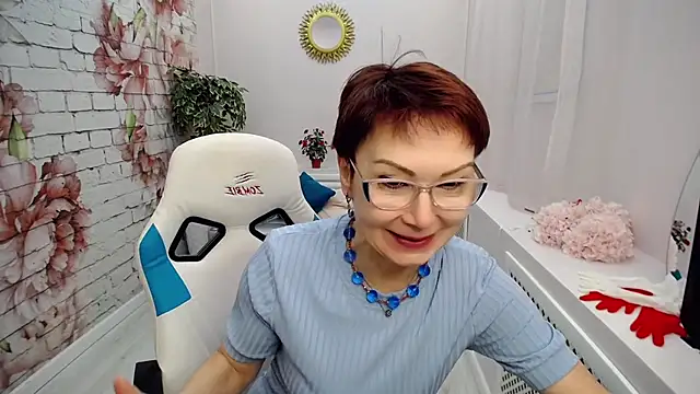 Snapshot of Cutie_Asya chatting on 02/10/25, 08:20 Cutie Asya online show from 02/10/25, 08:20