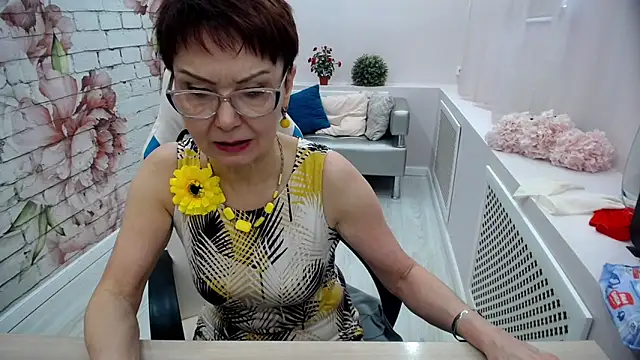 Snapshot of Cutie_Asya chatting on 03/11/25, 07:48 Cutie Asya online show from 03/11/25, 07:48