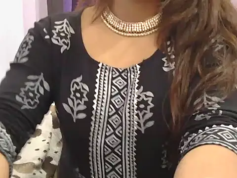 Snapshot of cutie-taara chatting on 03/12/25, 05:46 cutie-taara online show from 03/12/25, 05:46