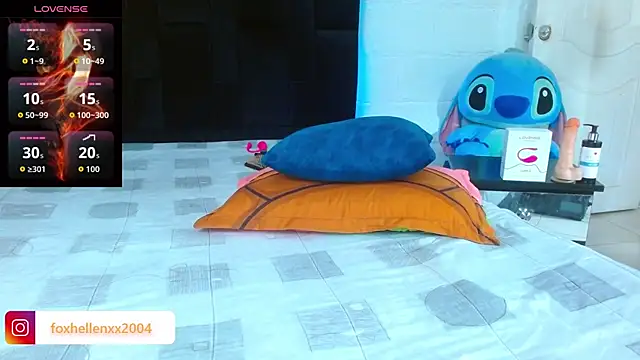 Snapshot of foxhellenxxxx chatting on 09/21/25, 03:08 foxhellenxxxx online show from 09/21/25, 03:08