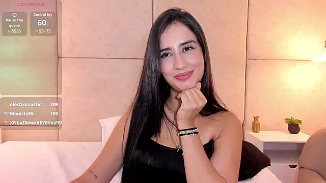 Amiirra  online show from 02/23/25, 12:30