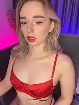 Snapshot of Eva_Millss chatting on 12/26/24, 04:58 Eva Millss online show from 12/26/24, 04:58