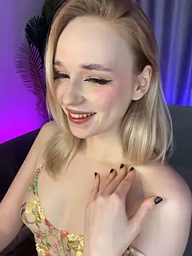 Snapshot of Eva_Millss chatting on 02/07/25, 01:32 Eva Millss online show from 02/07/25, 01:32