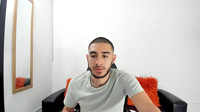 JuanDiegoKing online show from 03/13/25, 07:28