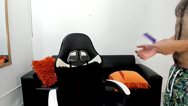 JuanDiegoKing online show from 03/21/25, 03:33