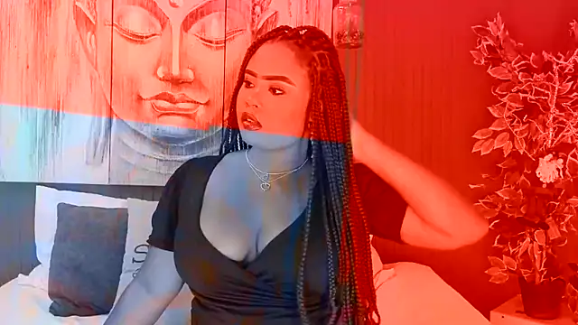 Snapshot of grace_miller03 chatting on 12/04/25, 07:11 grace miller03 online show from 12/04/25, 07:11