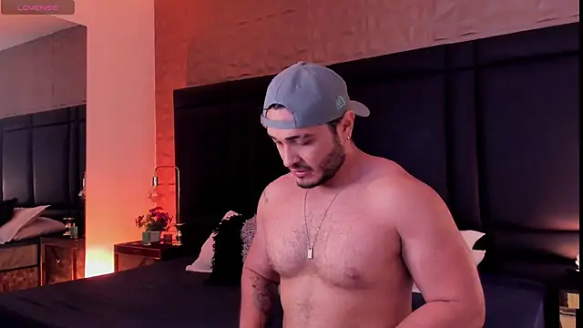 JossAckland online show from 09/26/25, 08:24