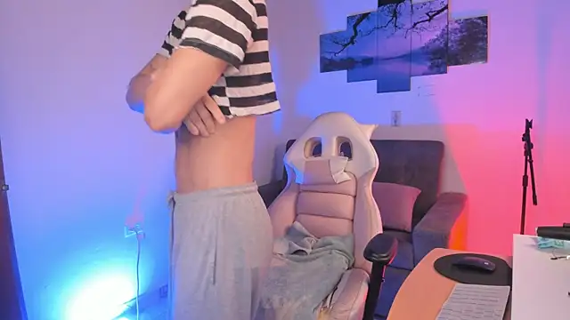 odelei online show from 02/26/25, 07:42