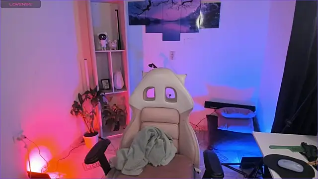 odelei online show from 11/05/25, 08:58