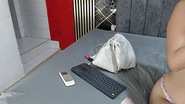 alana dirty sex online show from 02/20/26, 06:26