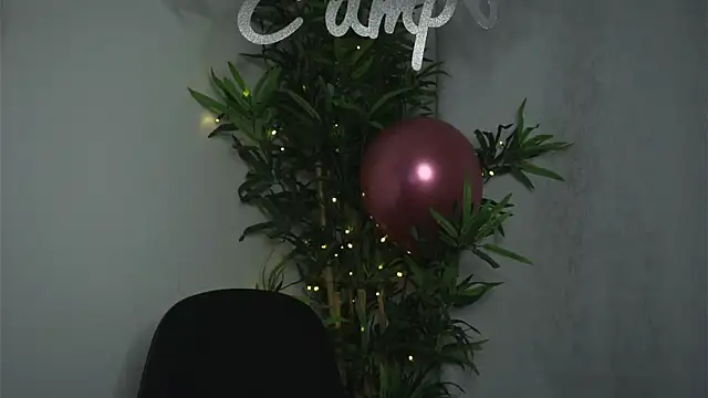 Tony Wylie online show from 02/18/25, 05:42