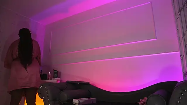 justnala  online show from 01/23/25, 10:22