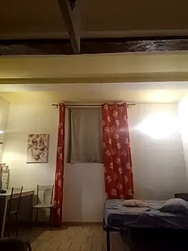 perla97 online show from 10/30/25, 05:24