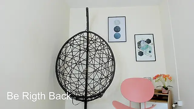 Sara michelsen online show from 01/27/25, 11:11