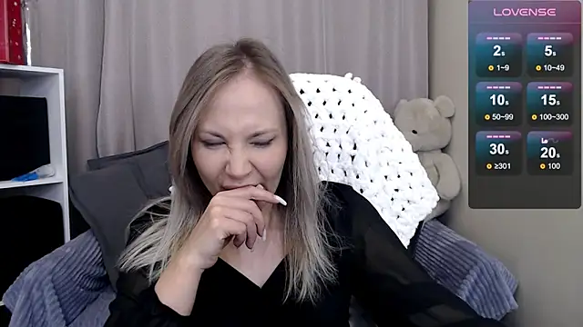 Snapshot of Sunny_bunny6 chatting on 02/09/26, 07:40 Sunny bunny6 online show from 02/09/26, 07:40