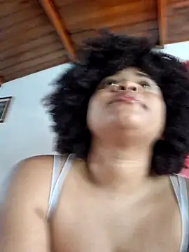 Snapshot of DANIELA_MICHEL chatting on 02/14/25, 07:44 DANIELA MICHEL online show from 02/14/25, 07:44