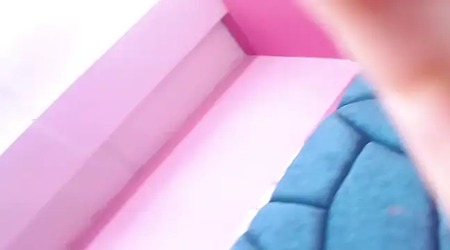 Paris Squirt  online show from 02/17/25, 08:26