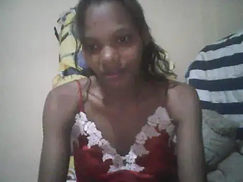 Snapshot of Antsoalie chatting on 02/19/25, 06:44 Antsoalie online show from 02/19/25, 06:44