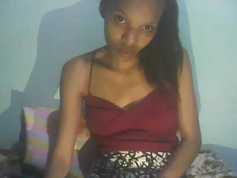 Snapshot of Antsoalie chatting on 11/03/25, 10:16 Antsoalie online show from 11/03/25, 10:16