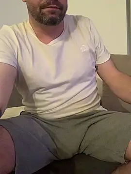 Snapshot of mikaaaaase chatting on 01/22/25, 02:48 mikaaaaase online show from 01/22/25, 02:48