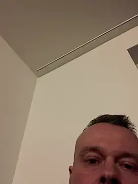 Snapshot of mikaaaaase chatting on 03/02/25, 12:31 mikaaaaase online show from 03/02/25, 12:31