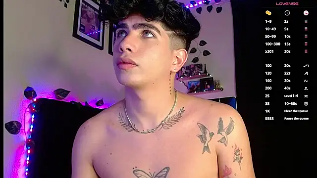 LyleBennett  online show from 02/22/25, 12:51