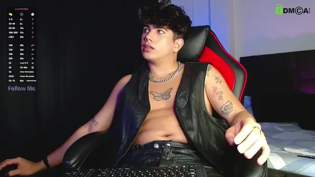 LyleBennett  online show from 10/08/25, 12:52