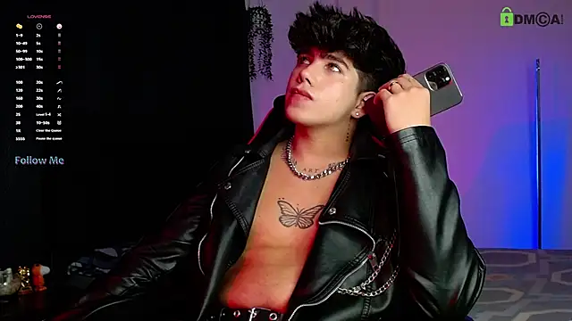 LyleBennett  online show from 11/10/25, 11:42