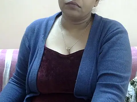 Riya riyaa online show from 12/21/25, 01:24