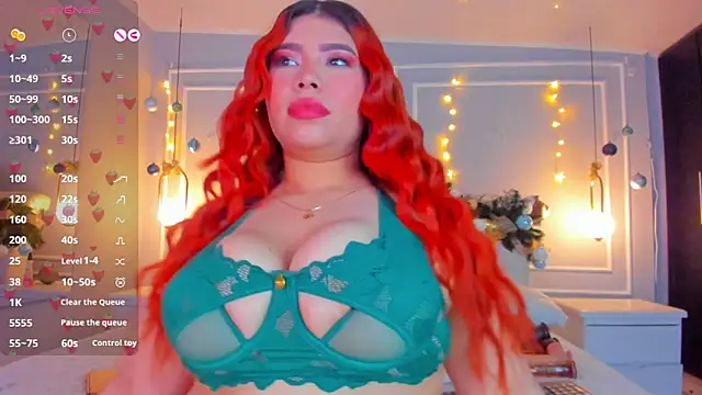 stephaniediaz online show from 12/06/24, 03:52