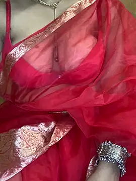 Snapshot of Doodhwaali chatting on 02/01/25, 12:58 Doodhwaali online show from 02/01/25, 12:58