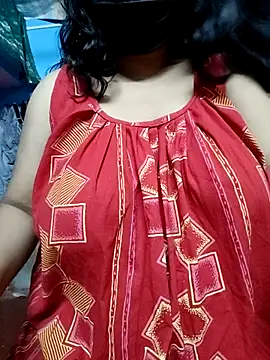 BERRY 00 online show from 10/08/25, 10:57