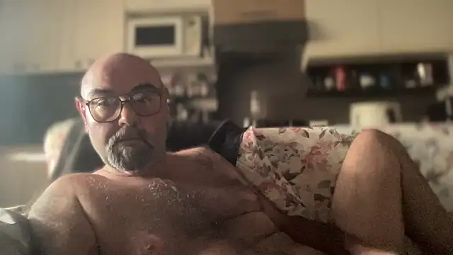MM7026 online show from 05/28/26, 04:15