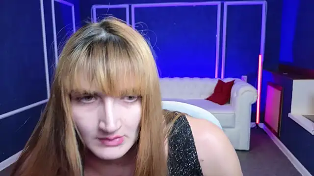 Nika Kitten online show from 01/13/25, 08:48