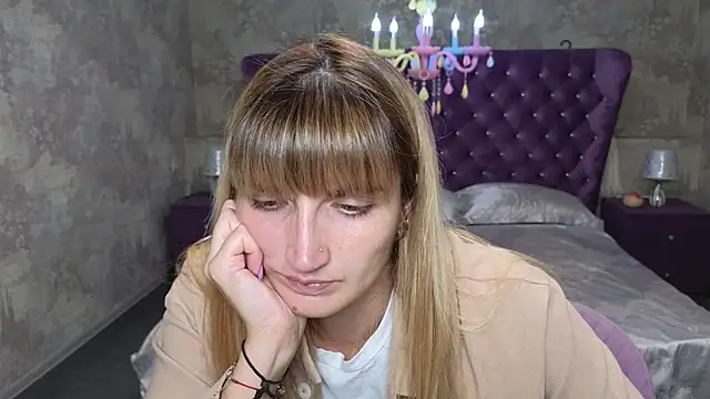 Nika Kitten online show from 09/16/25, 04:41