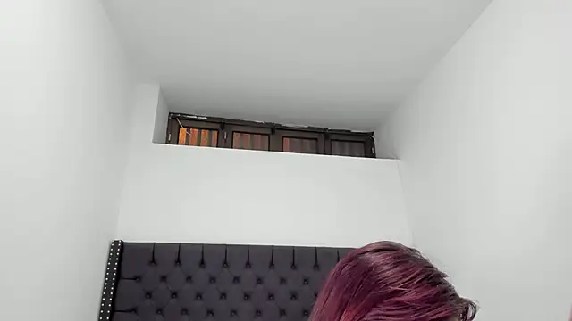 AlliceRosero online show from 12/06/24, 05:09