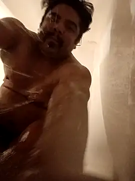 Snapshot of Brickstash chatting on 02/04/26, 11:20 Brickstash online show from 02/04/26, 11:20