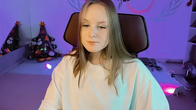 VivienLeeigh online show from 12/27/24, 02:36